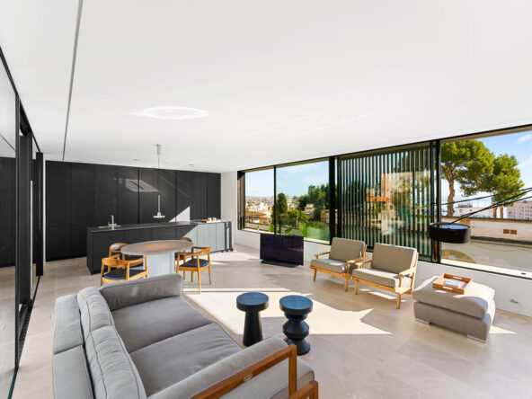 Elevated Sea View Villa in Palma de Mallorca - Living Room- SKM0002