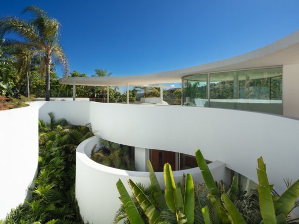 Futuristic Villa in Finca Cortesin Marbella by Vicens & Ramos - Terraces - SK0137