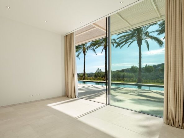 Golfside Luxury Villa in Finca Cortesin - Bedroom with pool view - SK0130