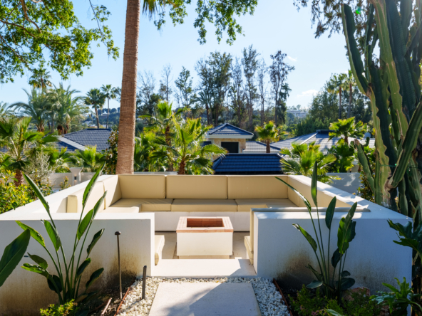 Las Palmeras Exteriors 10mb-33